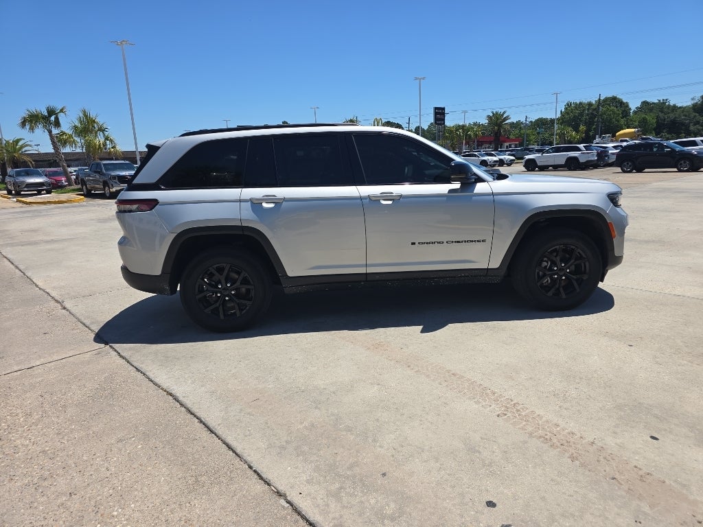 2025 Jeep Grand Cherokee Altitude