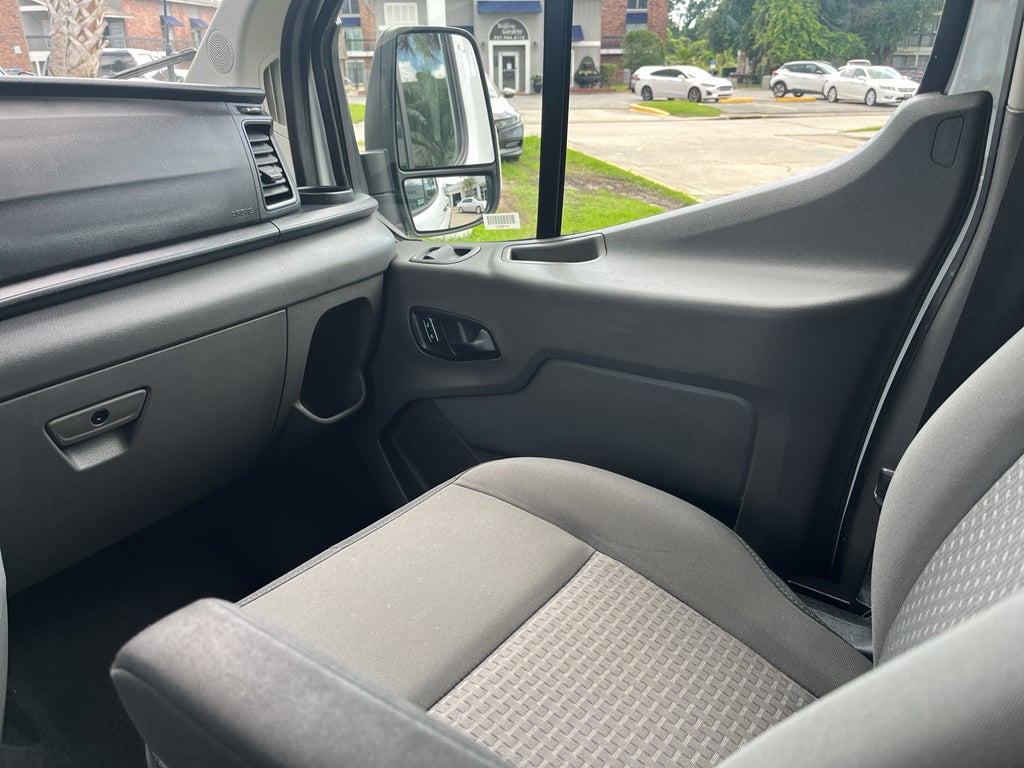 2024 Ford Transit Passenger Wagon XL