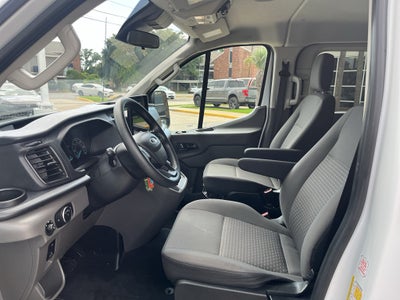 2024 Ford Transit Passenger Wagon XL