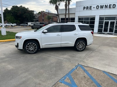 2023 GMC Acadia Denali
