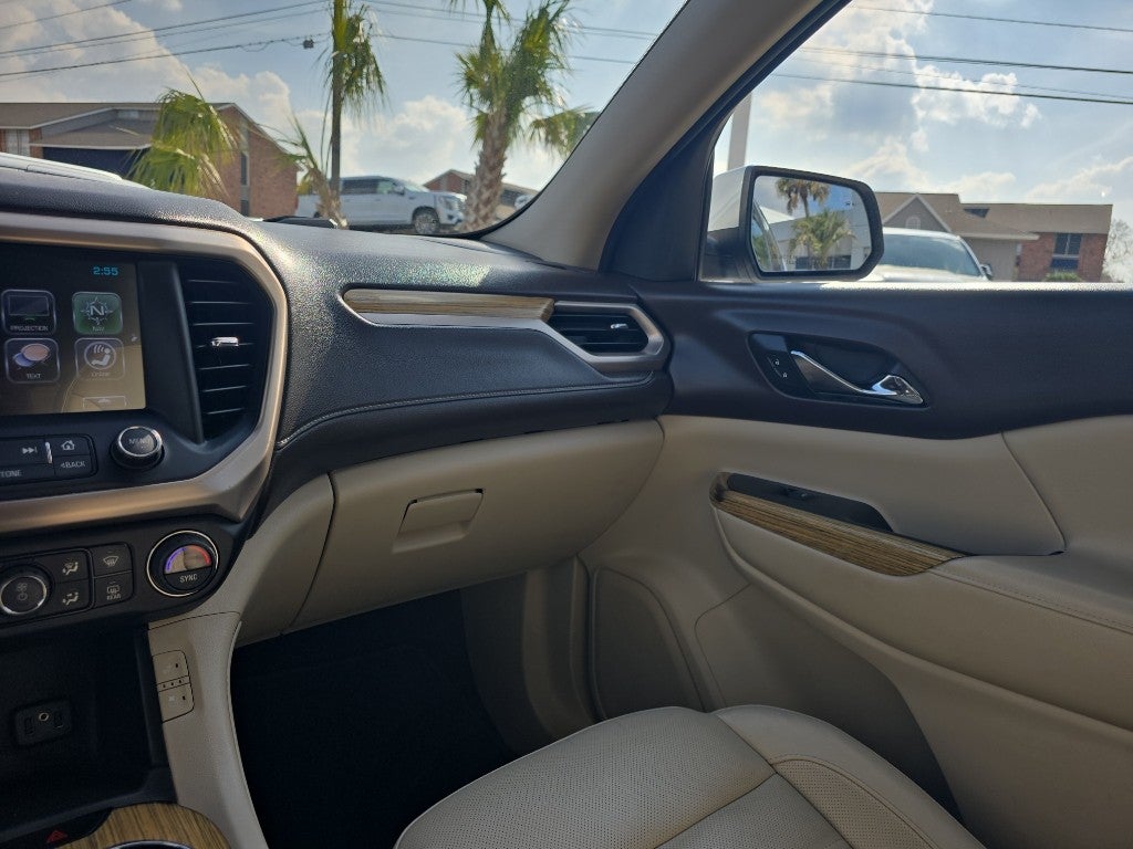 2018 GMC Acadia Denali