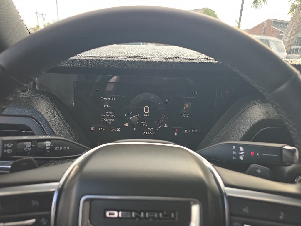 2025 GMC Yukon XL Denali