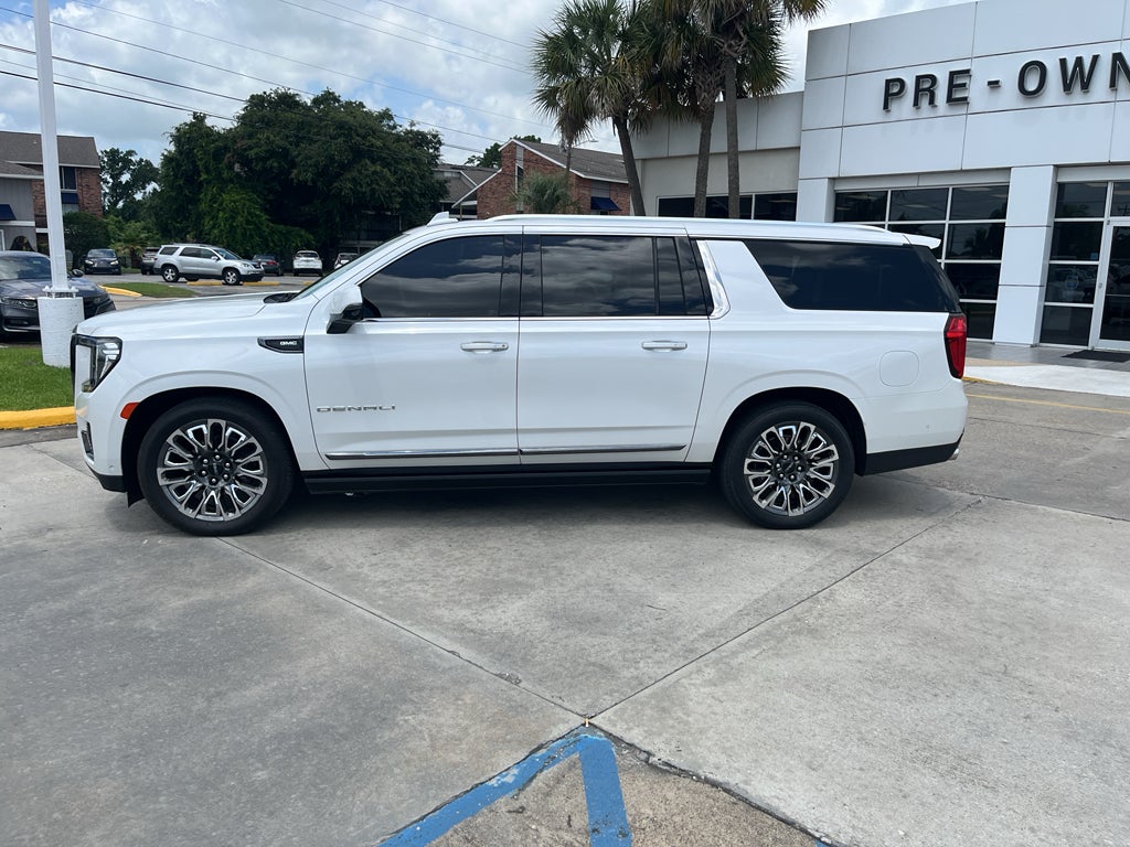 2023 GMC Yukon XL Denali Ultimate