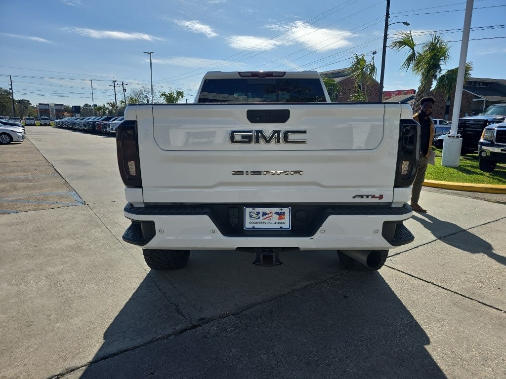 2023 GMC Sierra 2500 HD AT4