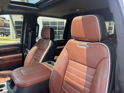 2024 GMC Sierra 3500 HD Denali Ultimate DRW