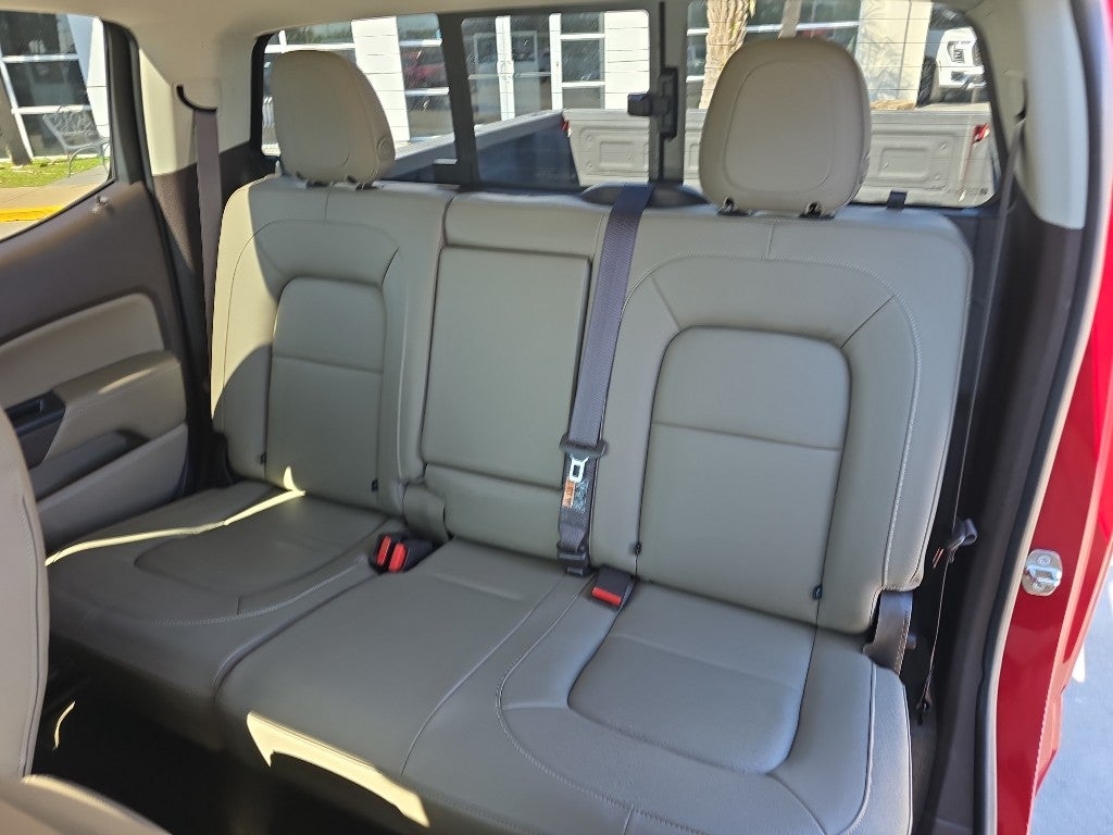 2017 GMC Canyon 2WD SLT