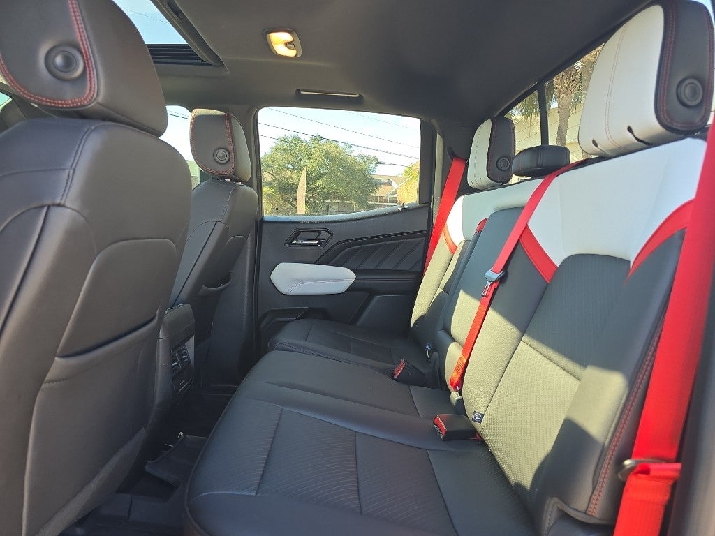 2023 GMC Canyon AT4X