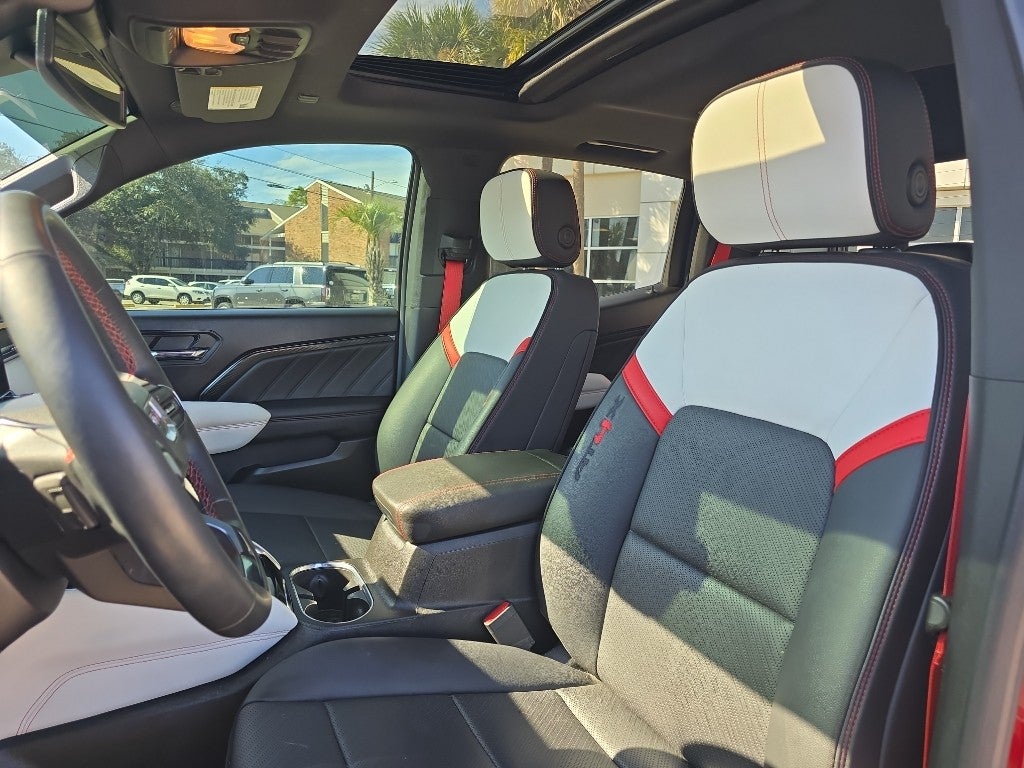 2023 GMC Canyon AT4X