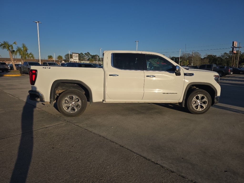 2025 GMC Sierra 1500 SLT