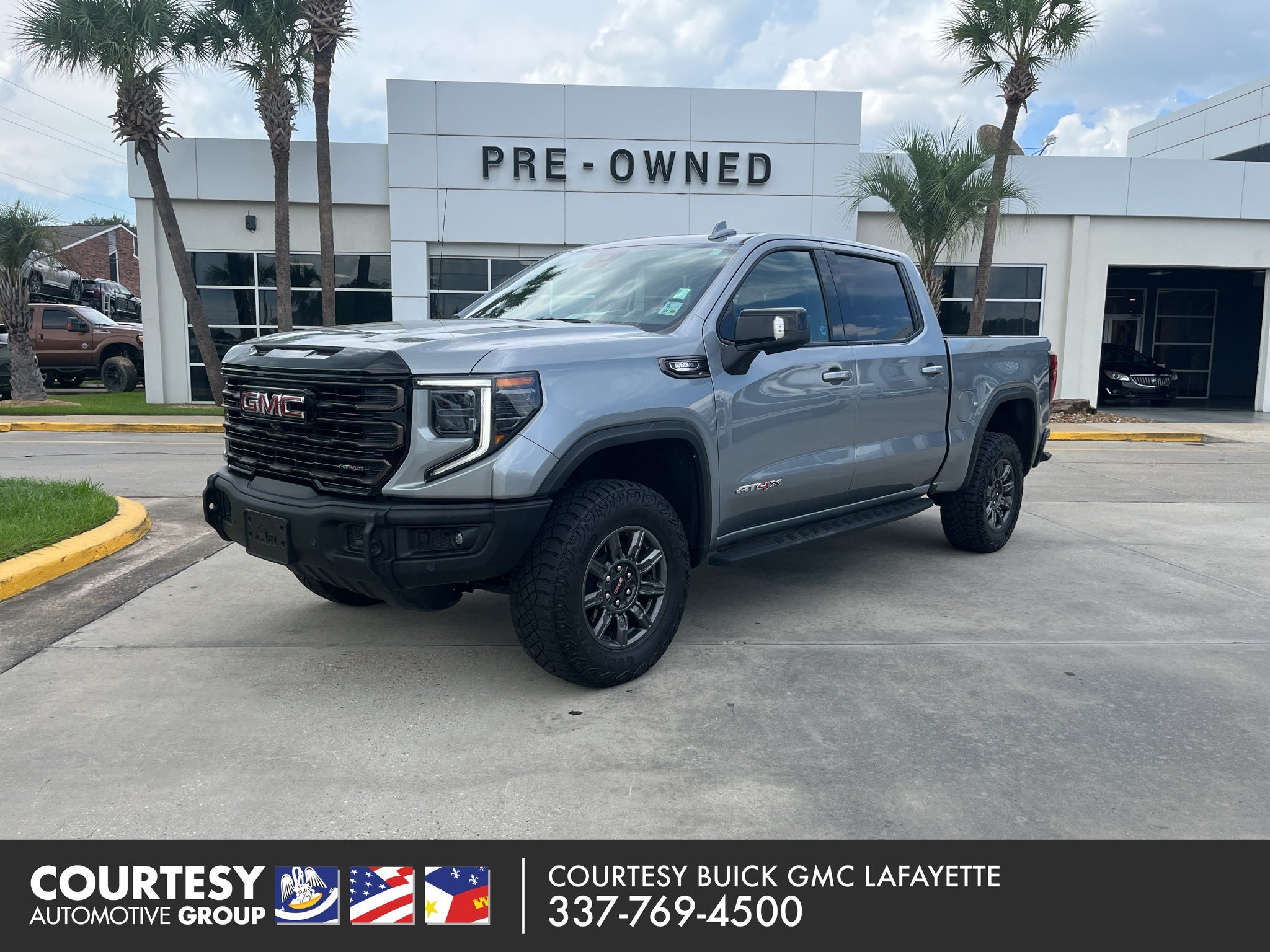 2024 GMC Sierra 1500 AT4X