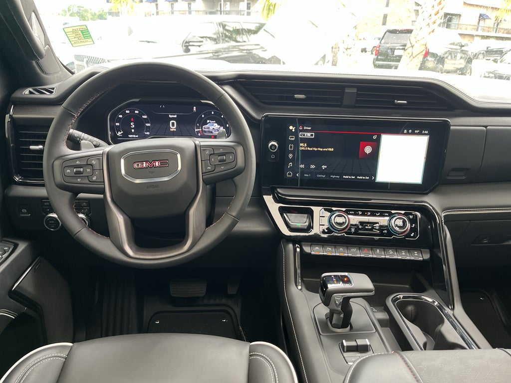 2025 GMC Sierra 1500 AT4X