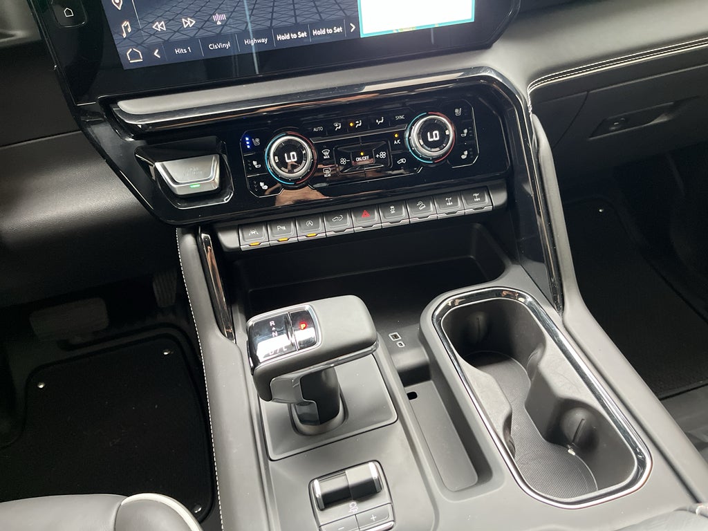 2025 GMC Sierra 1500 AT4X