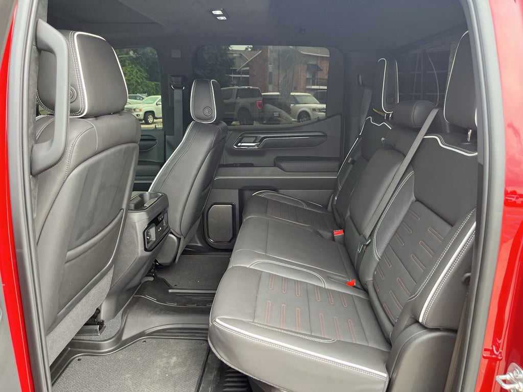 2025 GMC Sierra 1500 AT4X