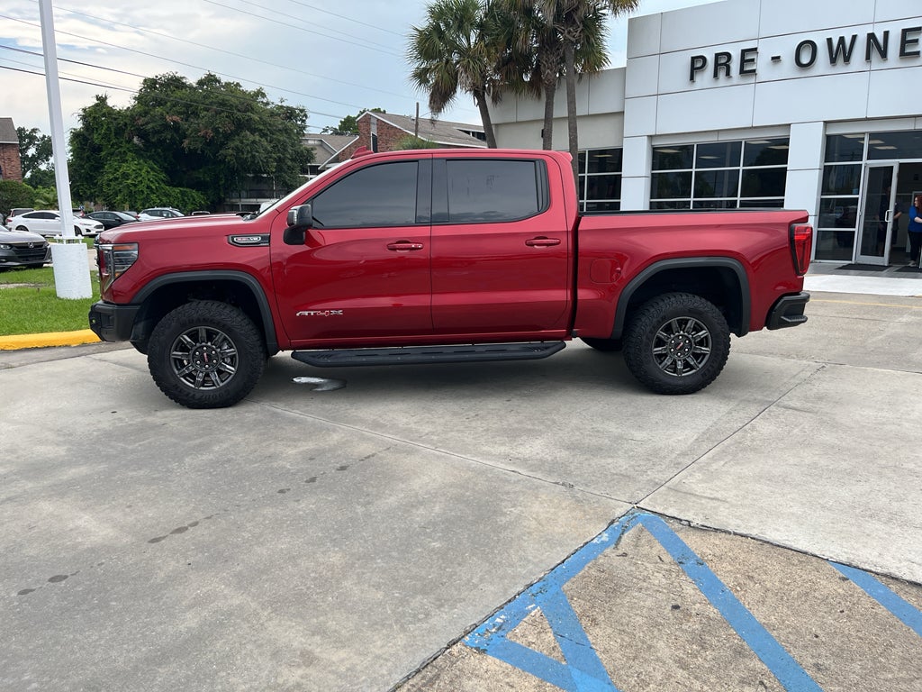 2025 GMC Sierra 1500 AT4X