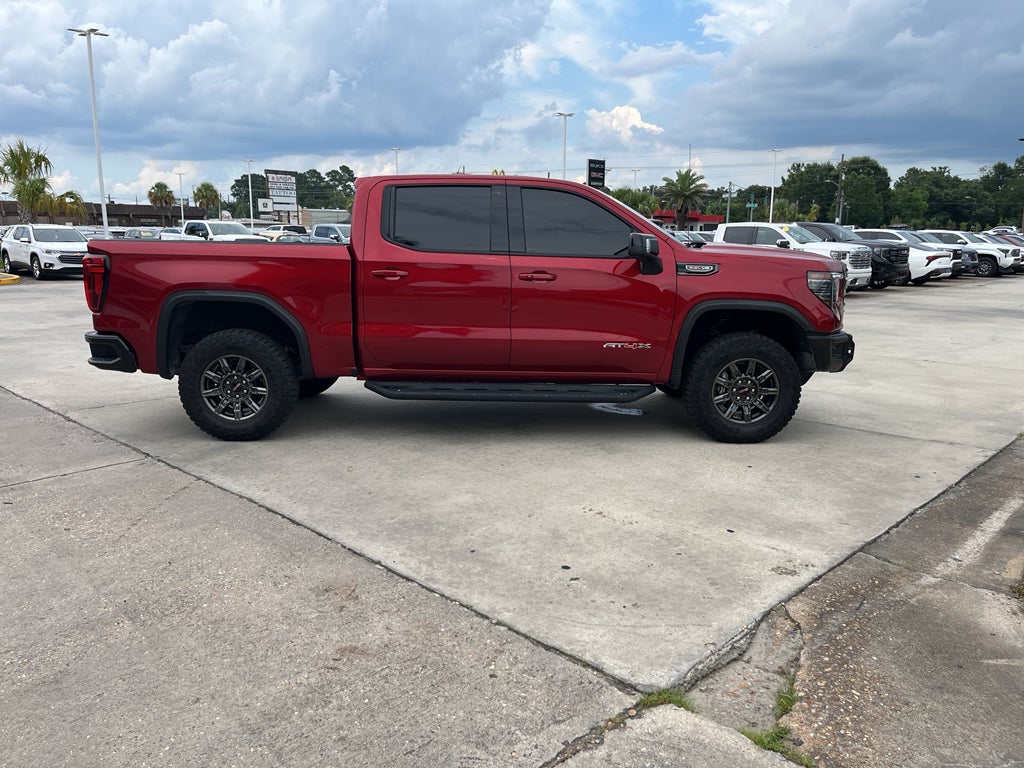 2025 GMC Sierra 1500 AT4X