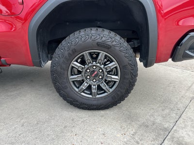 2025 GMC Sierra 1500 AT4X