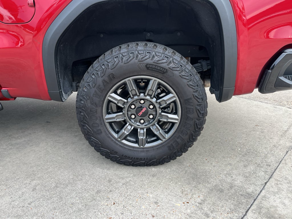 2025 GMC Sierra 1500 AT4X
