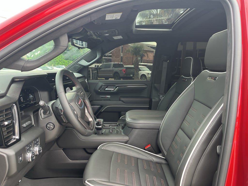 2025 GMC Sierra 1500 AT4X