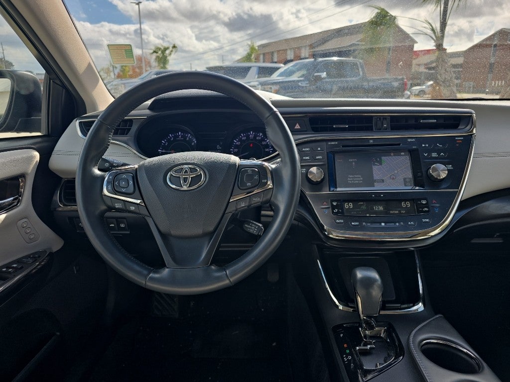 2017 Toyota Avalon XLE