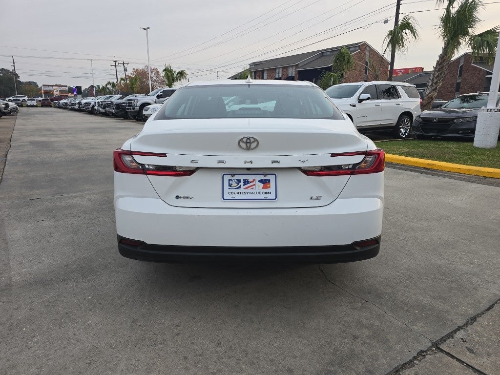 2025 Toyota Camry LE