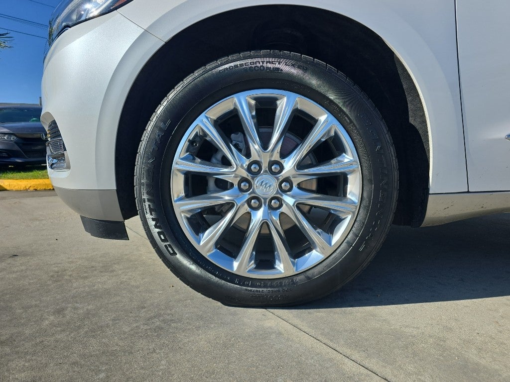 2021 Buick Enclave Essence