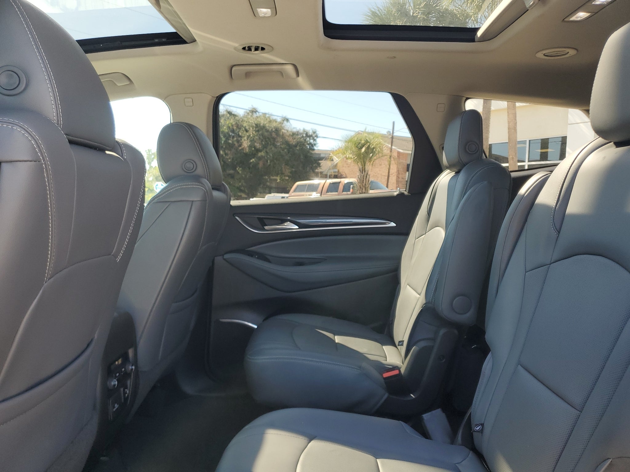 2018 Buick Enclave Essence