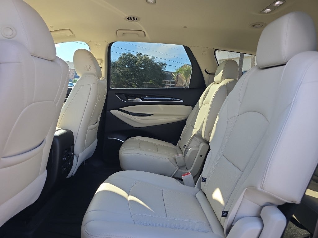 2023 Buick Enclave Premium