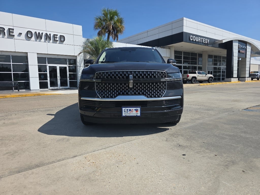 2025 Lincoln Navigator Reserve