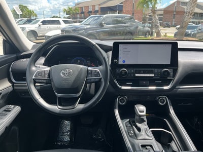 2025 Toyota Grand Highlander XLE