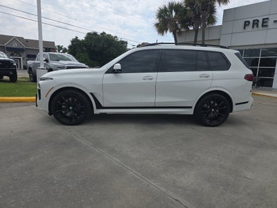 2024 BMW X7 xDrive40i