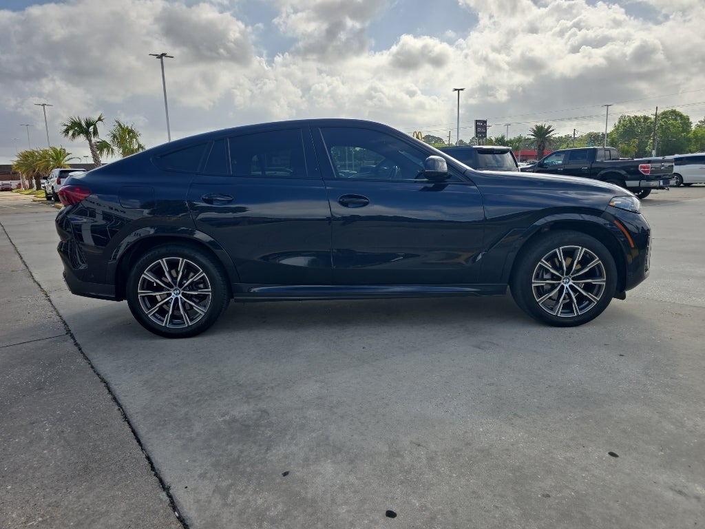 2025 BMW X6 xDrive40i