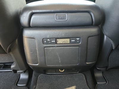 2024 Nissan Armada SV