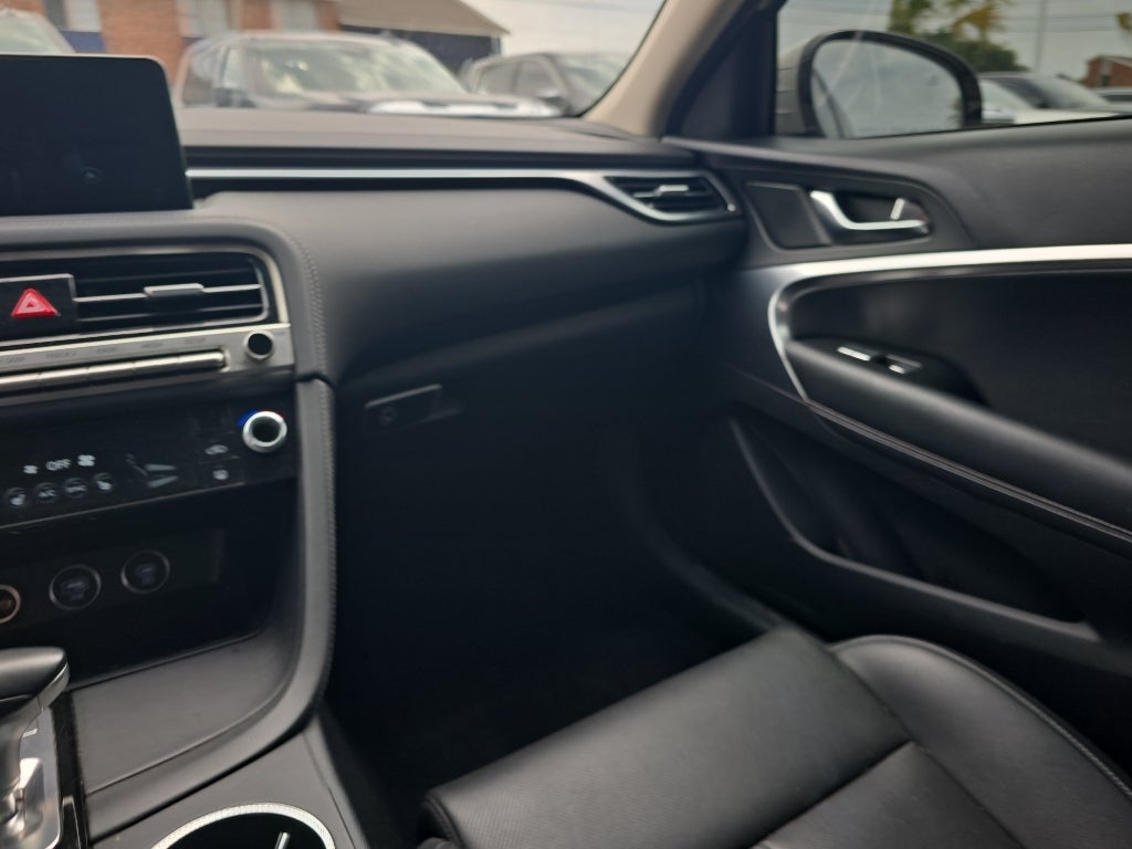 2025 Genesis G70 2.5T