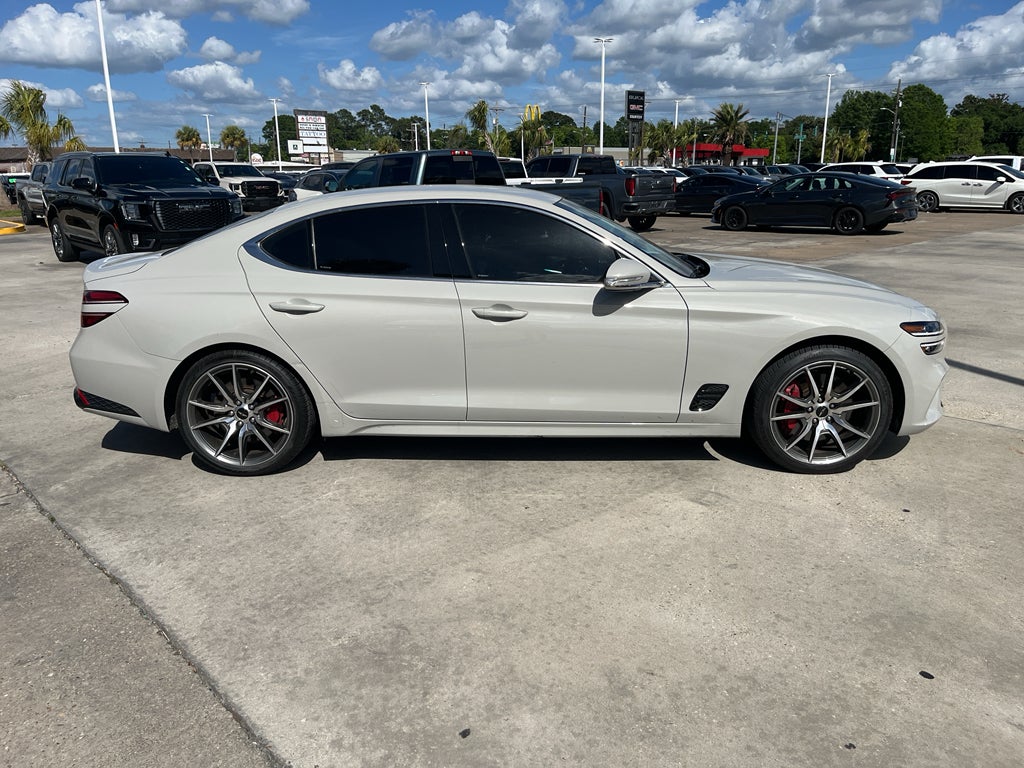 2025 Genesis G70 2.5T