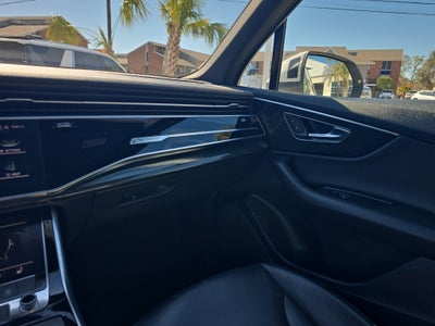 2021 Audi Q7 Premium