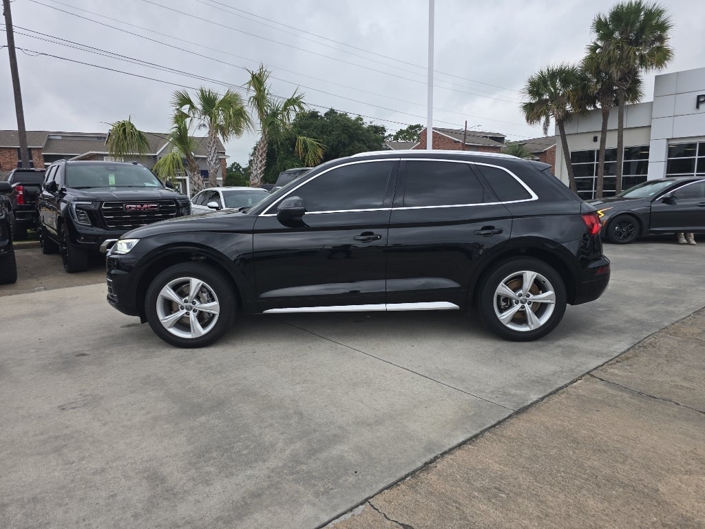 2020 Audi Q5 Premium Plus