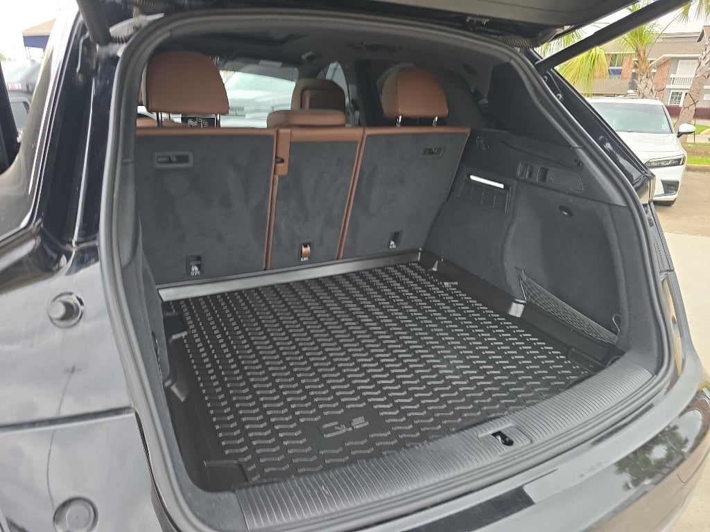 2020 Audi Q5 Premium Plus
