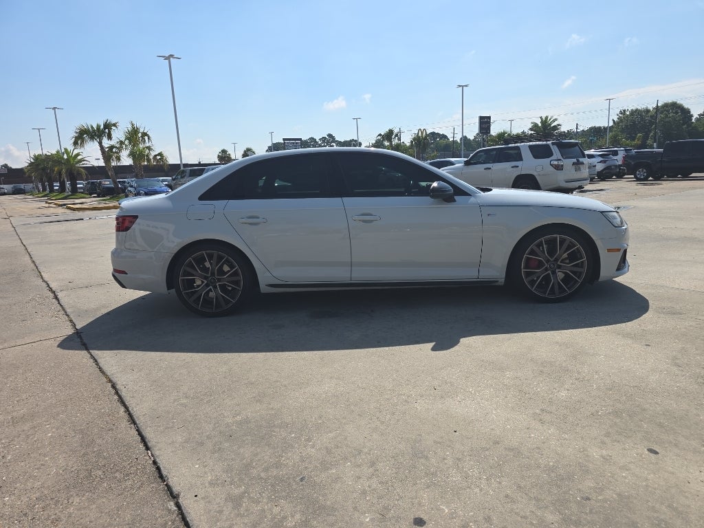 2019 Audi A4 Premium Plus