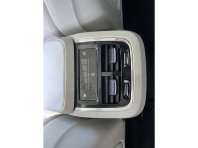 2021 Volvo XC90 Momentum