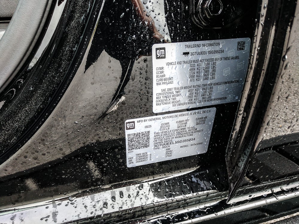 2025 GMC Sierra 1500 AT4