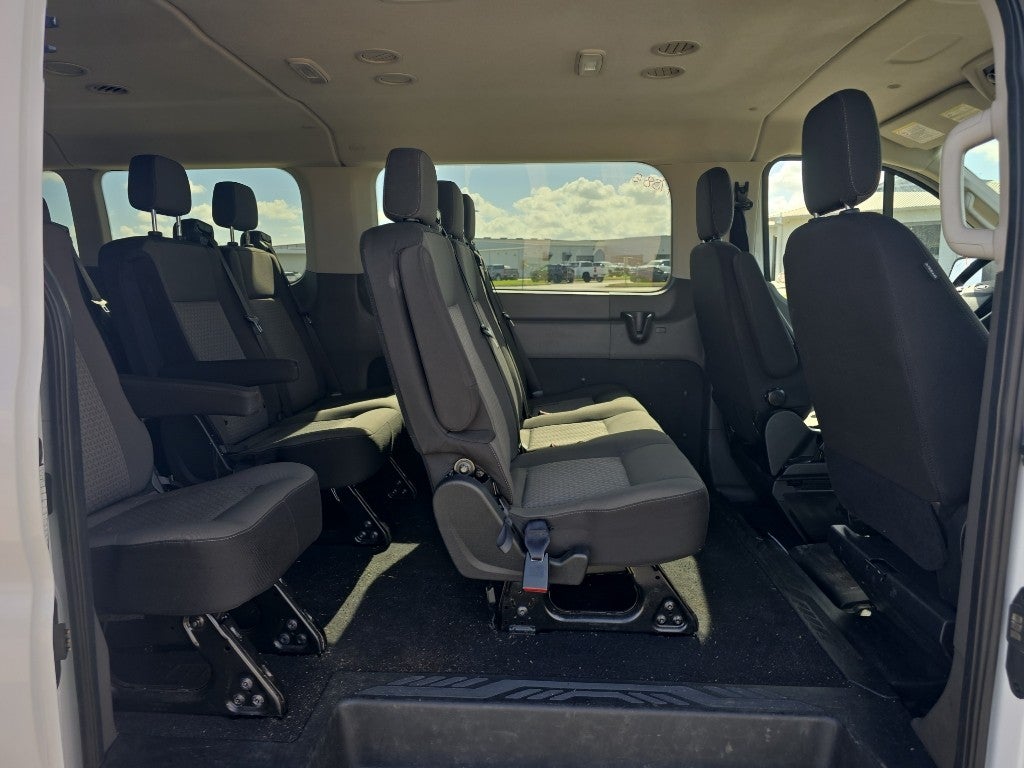 2024 Ford Transit Passenger Wagon XL