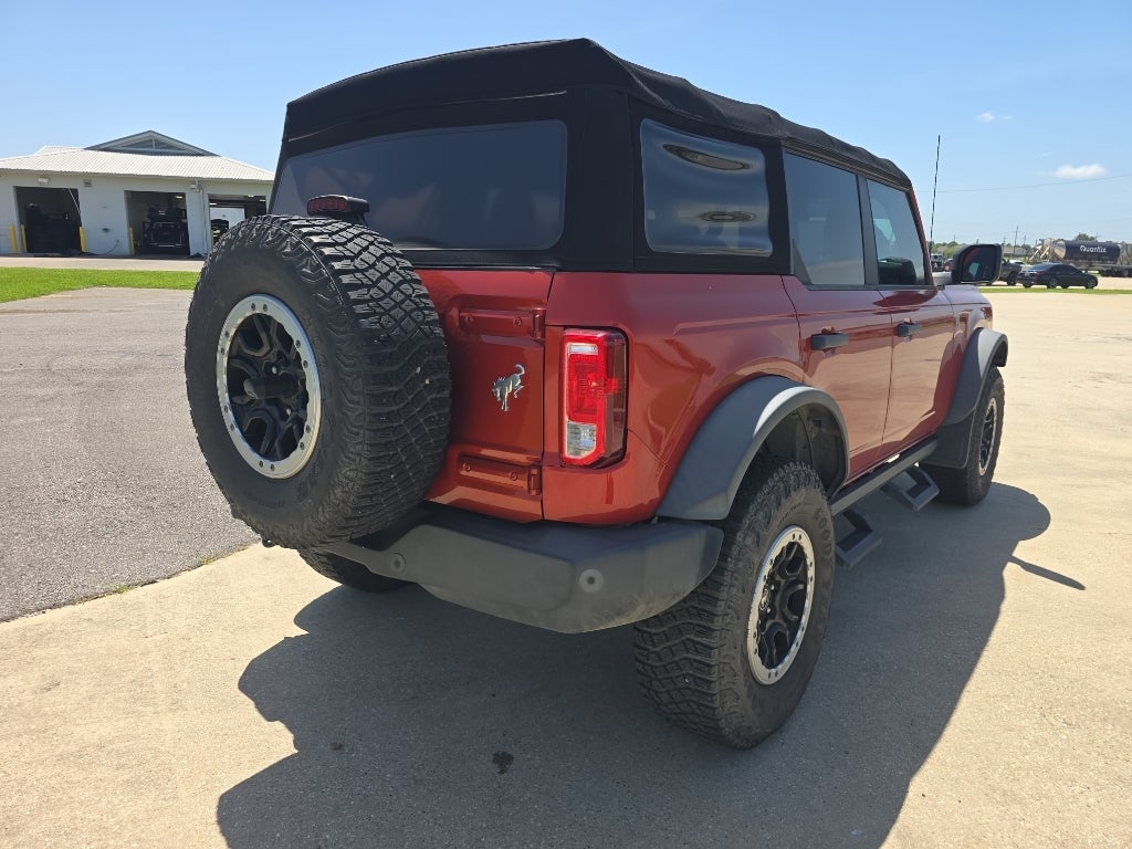 2022 Ford Bronco Base