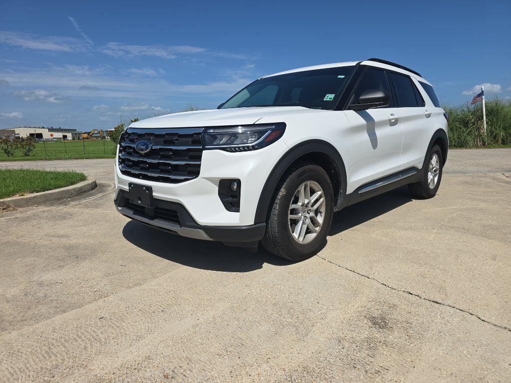 2025 Ford Explorer Active