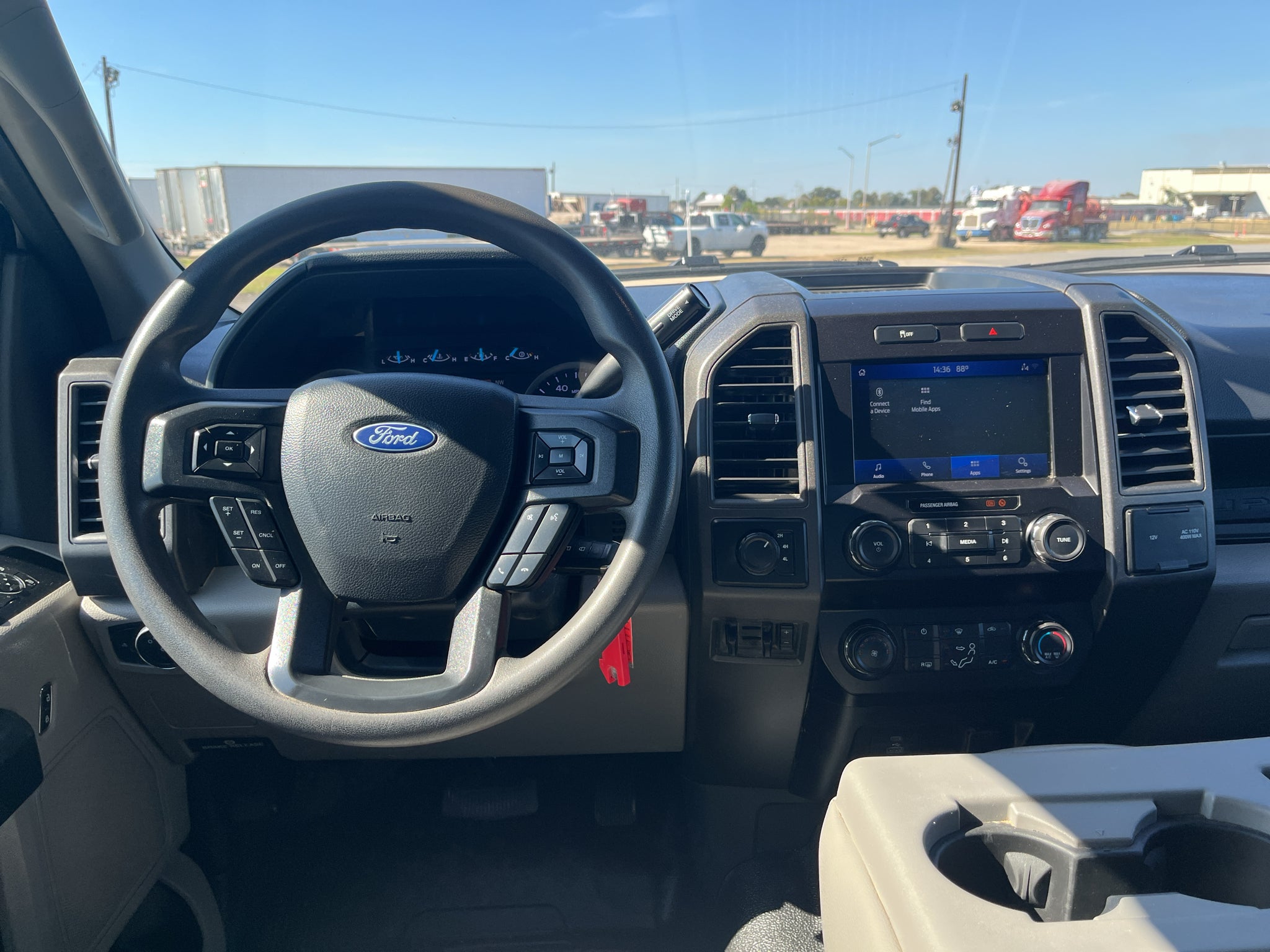 2022 Ford Super Duty F-250 SRW XL