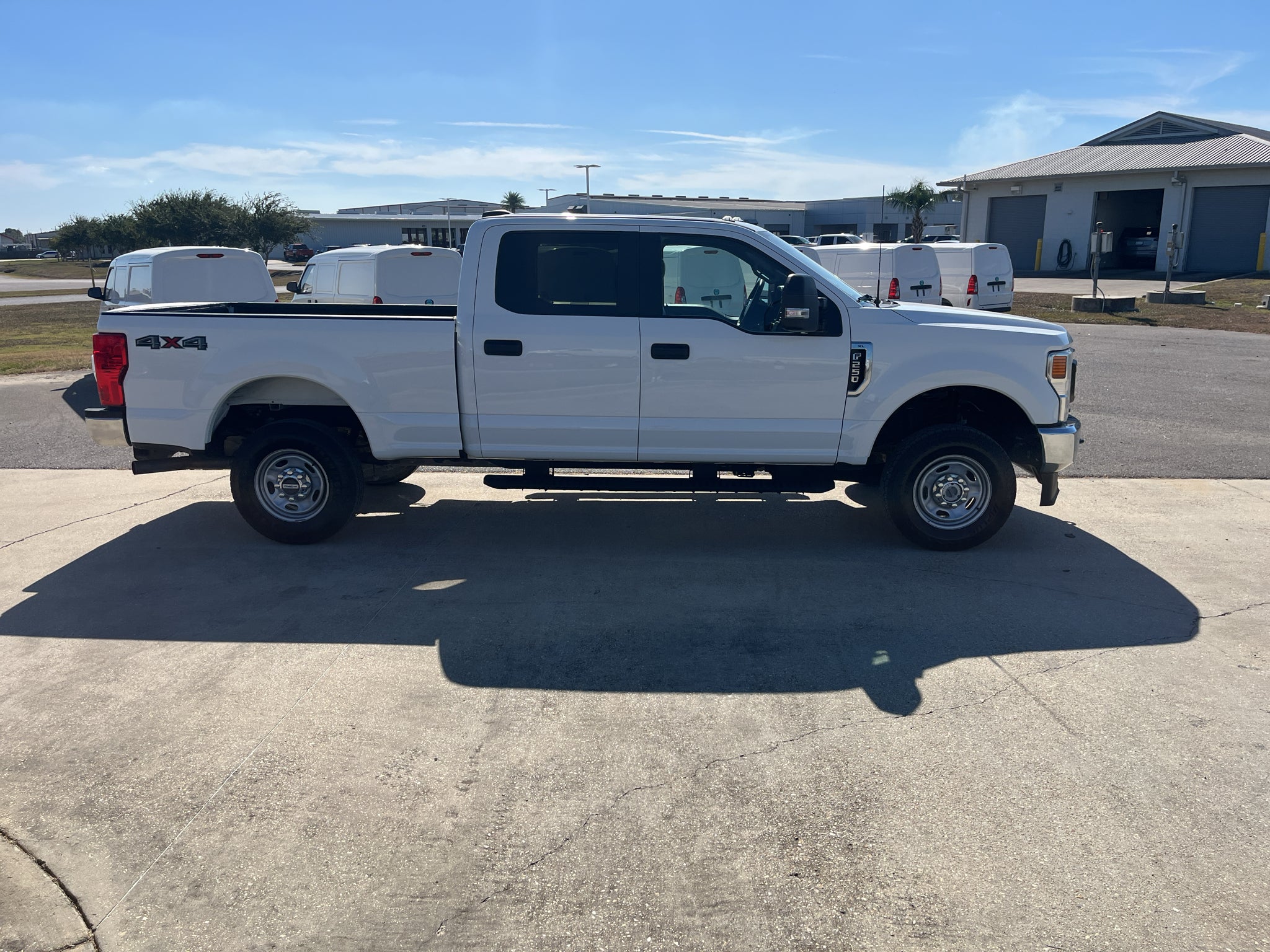2022 Ford Super Duty F-250 SRW XL
