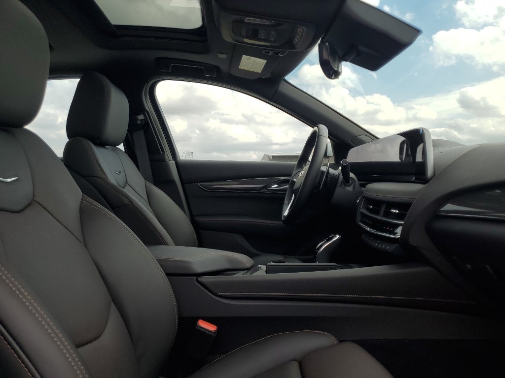 2025 Cadillac CT5 Sport