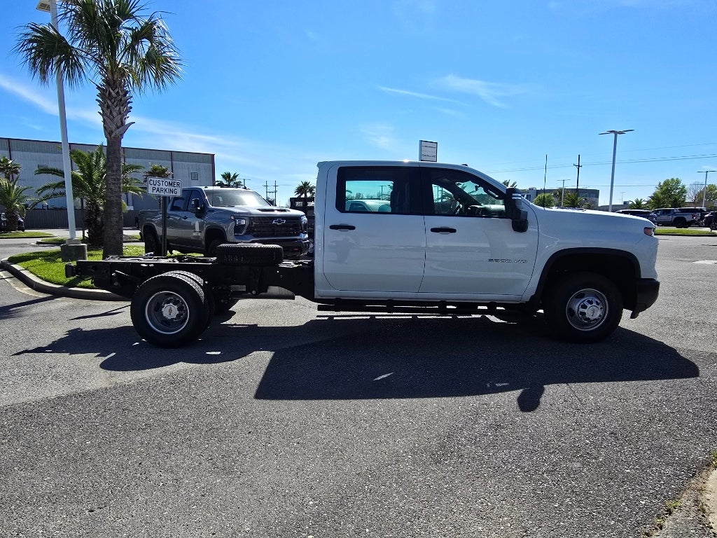 2024 Chevrolet Silverado 3500 HD Chassis Cab Work Truck