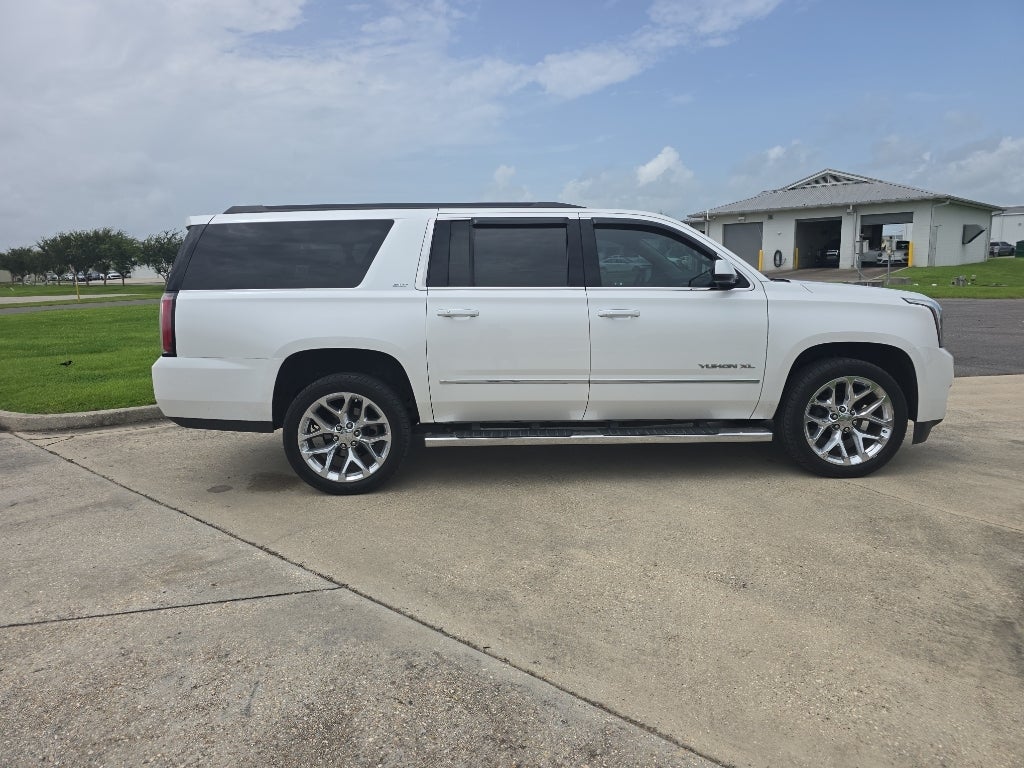 2020 GMC Yukon XL SLT