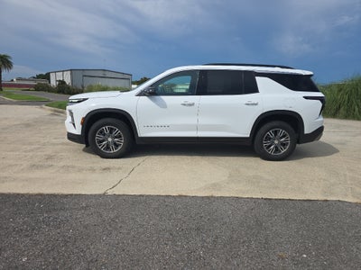 2024 Chevrolet Traverse LT