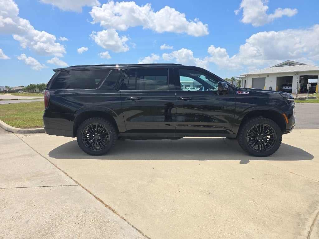 2025 Chevrolet Suburban Z71